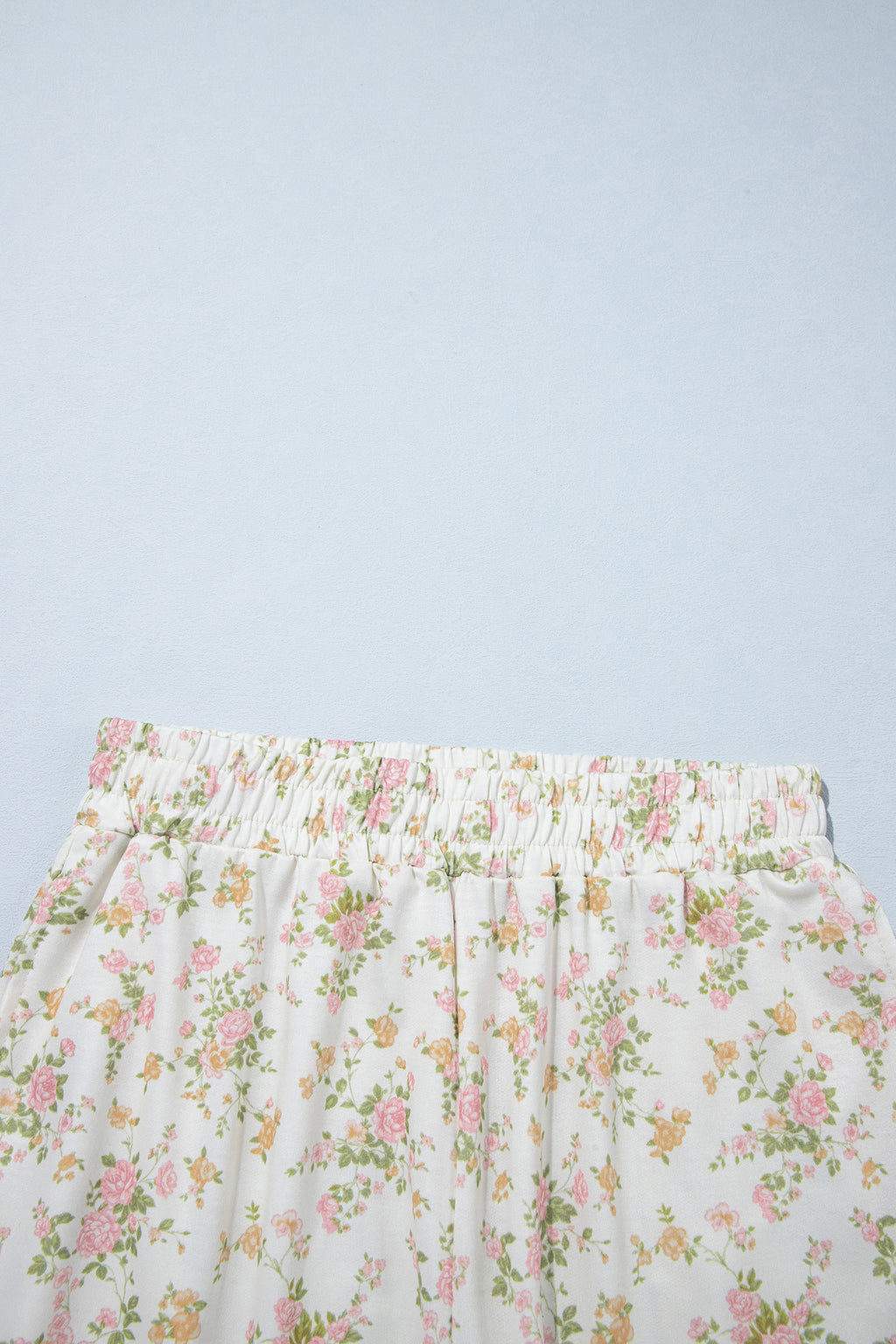 Beige Floral Print Long Sleeve Shift Top Pocketed Shorts 2pcs Set