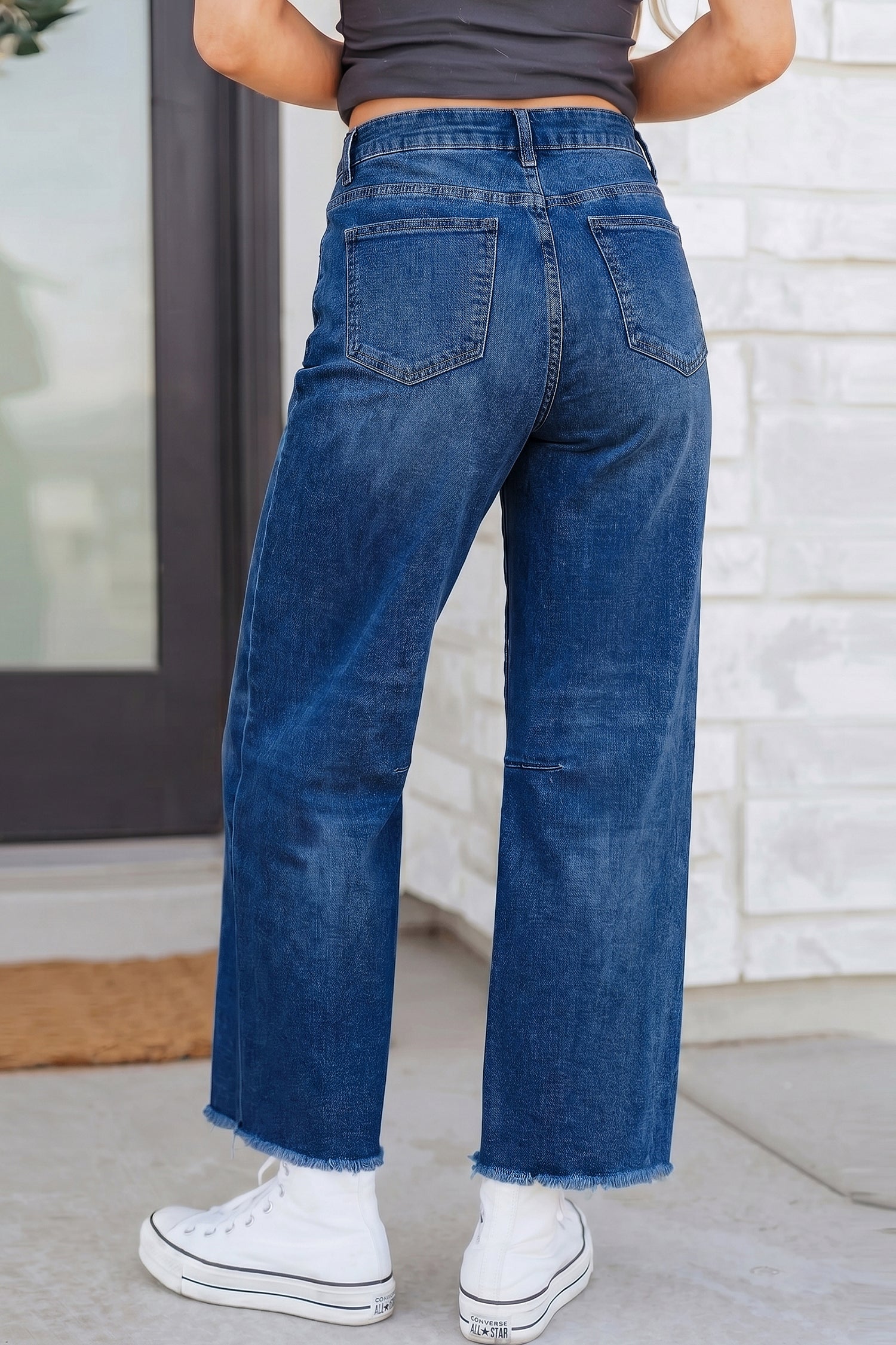 Black Frayed Cropped Barrel Jeans