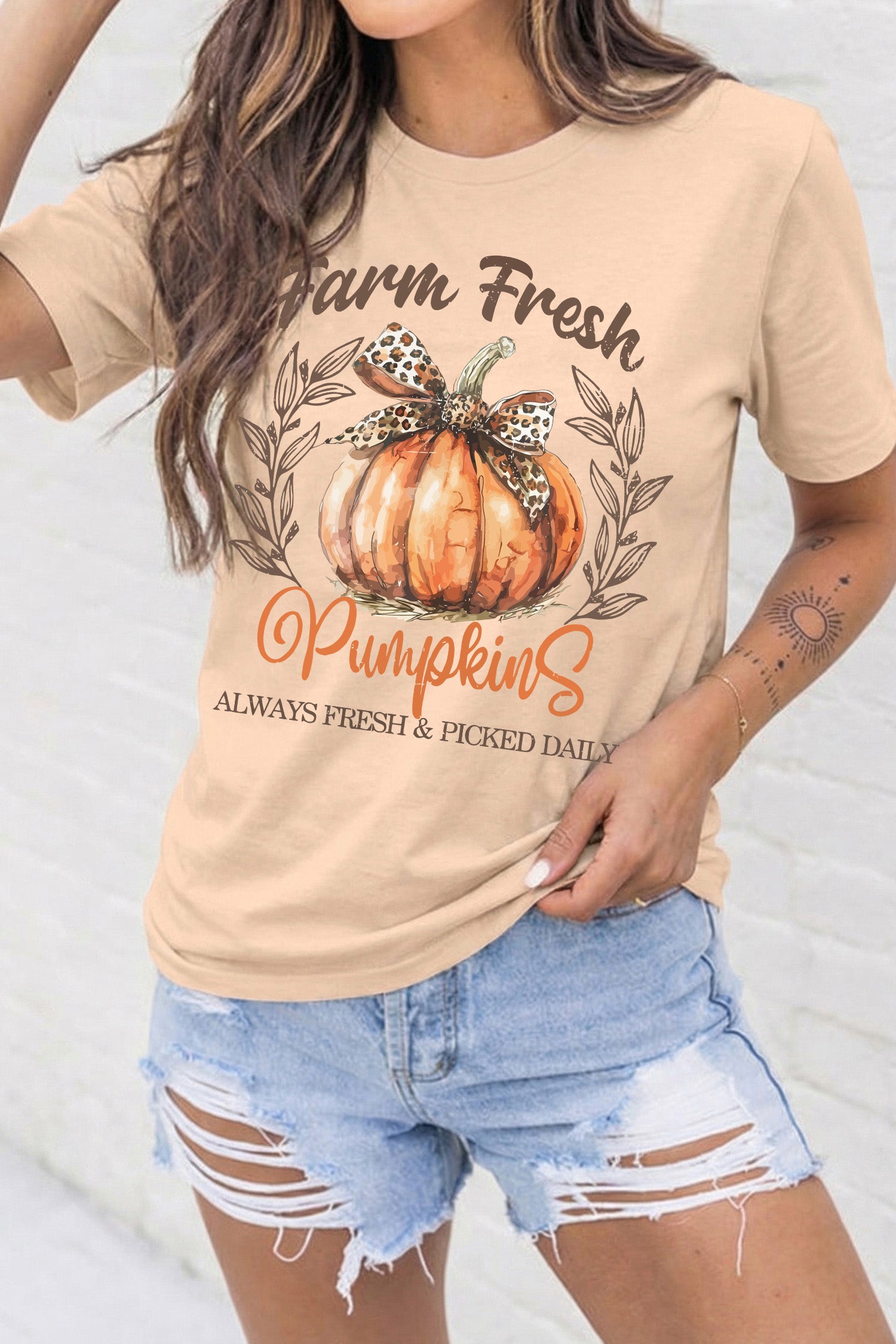 Khaki Farm Fresh Pumpkin Slogan Fall Thanksgiving Graphic Tee