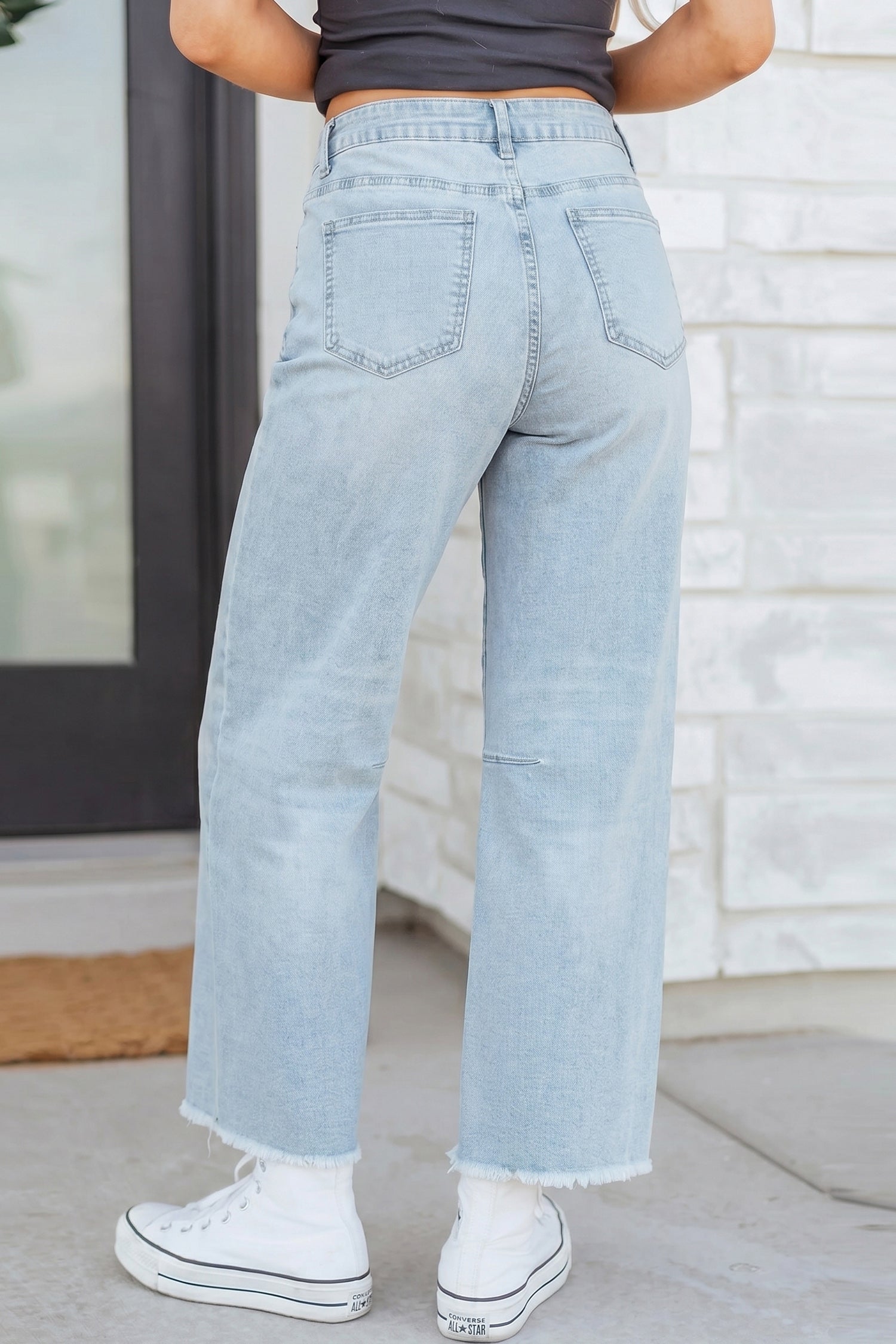 Black Frayed Cropped Barrel Jeans