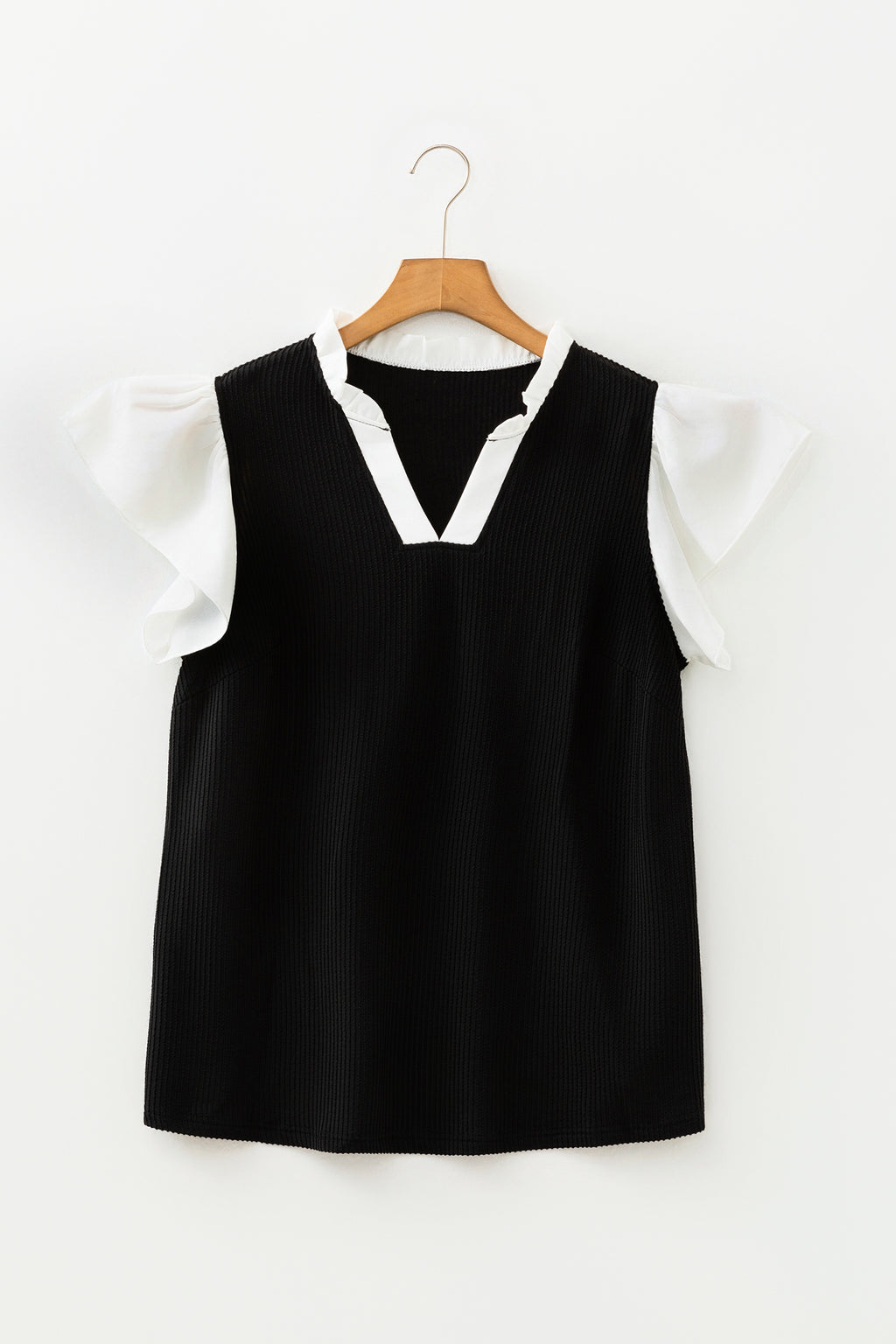 Vineyard Green Plus Size Contrast Frilled Neckline Ruffled Short Sleeve Ribbed Textured Blouse